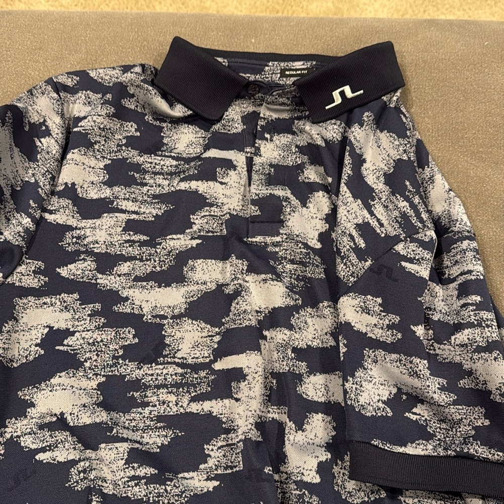 J Lindberg golf shirt